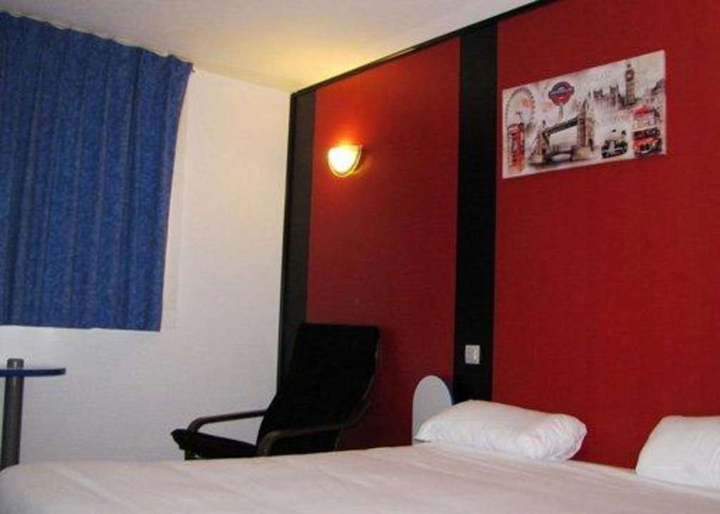 Comfort Hotel Poissy Technoparc Zimmer foto